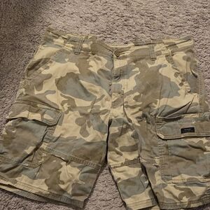Men's Wrangler Camouflage Cargo Shorts